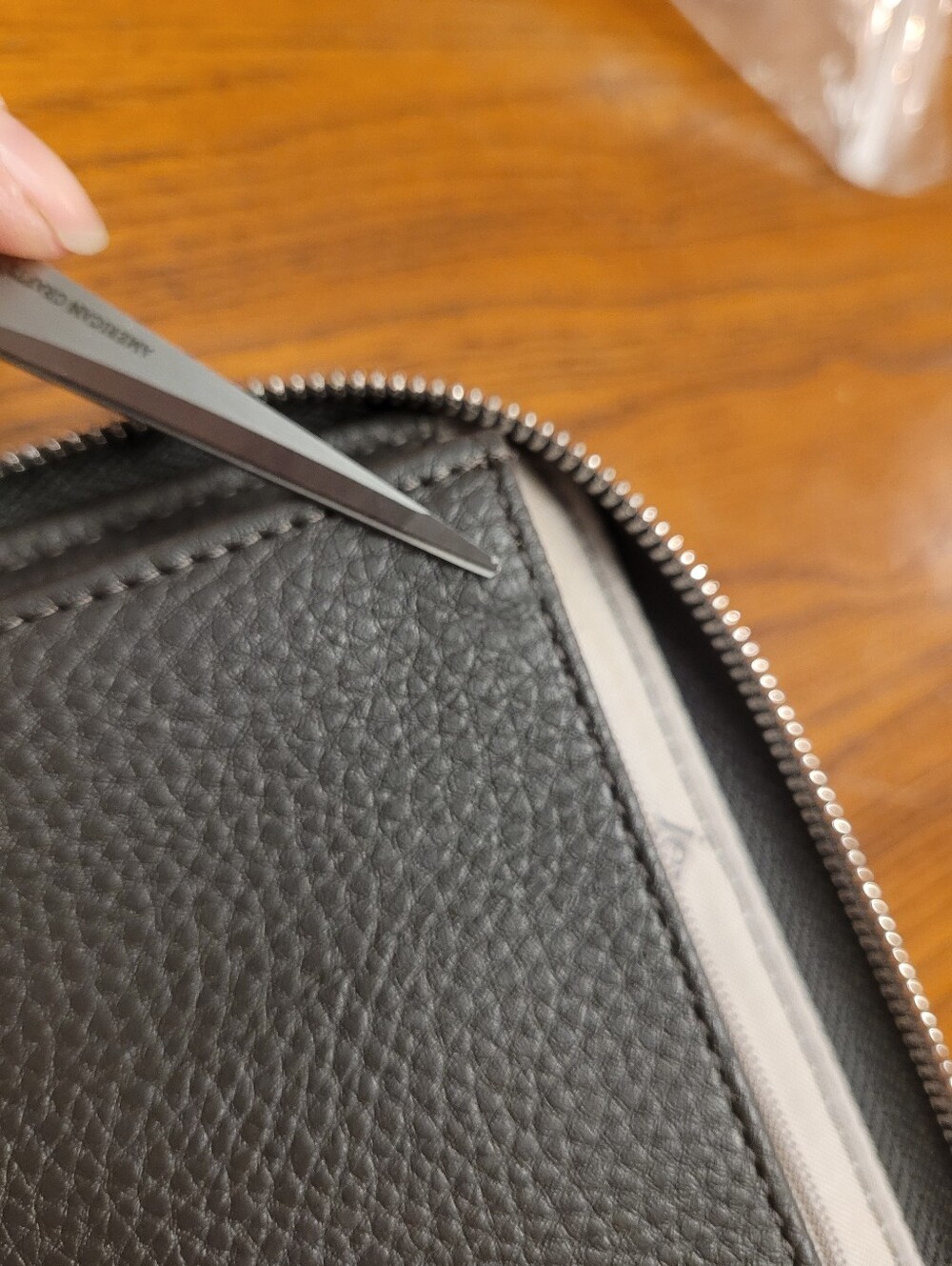 Thirty-One "All About the Benjamins" Wallet - City Charcoal Snake - NWT - Picture 12 of 13